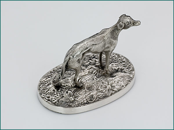 Zilveren presse papier van een hazewindhond 1856-1895-6179
