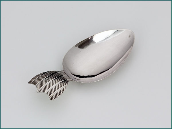 Zilveren theeduim uit 1840-0