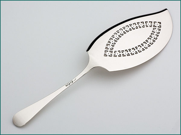 Zilveren visdienschep Hollands glad (model 250) uit 1932-5641