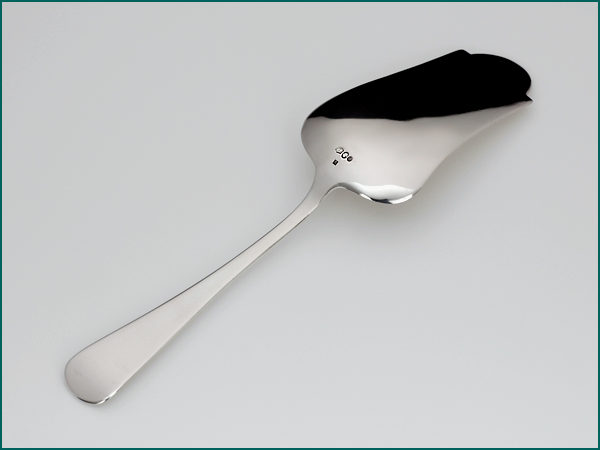 Zilveren Haags lofje taartschep uit 1924-8909