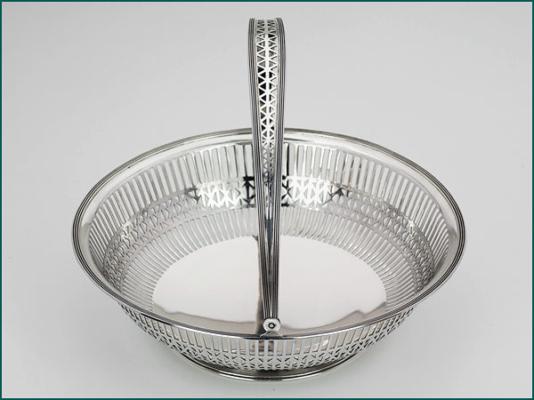 Zilveren hengselmand uit 1913-0