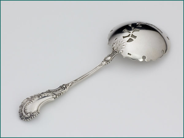 Zilveren natfruitschepje met gravering 1858-1905-5649