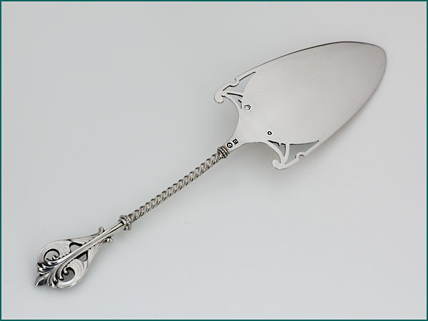 Zilveren Art Nouveau taartschep uit 1902-8752