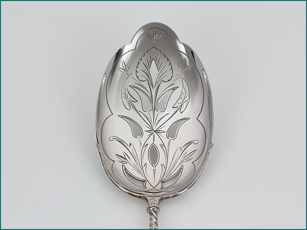 Zilveren natfruitschep met gravering uit 1901-7470