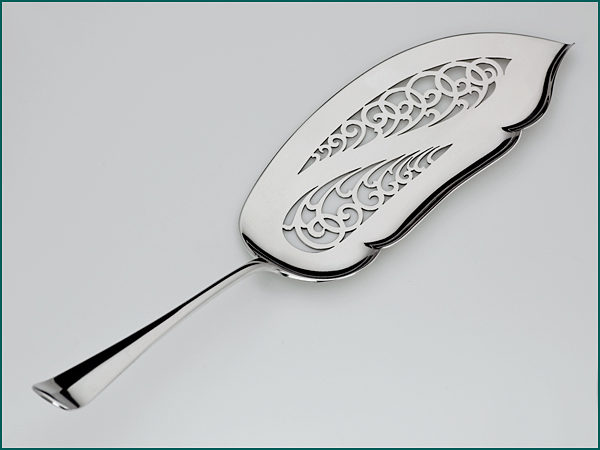 Zilveren Haags lofje visdienschep uit 1930-0