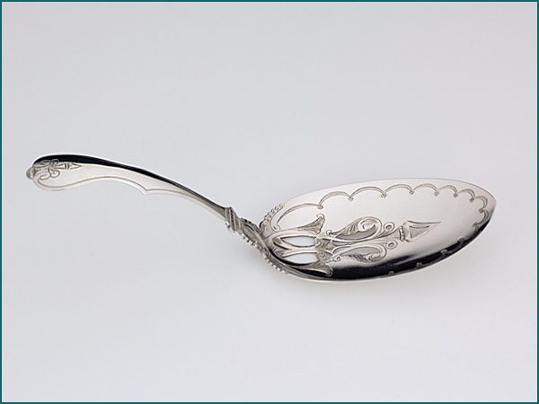 Zilveren natfruit/pasteischep met gravering uit 1878-4727