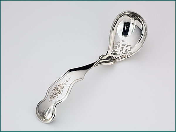 Zilveren natfruitlepel met gravering uit 1873-0