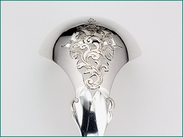 Zilveren natfruitlepel met gravering uit 1873-4503