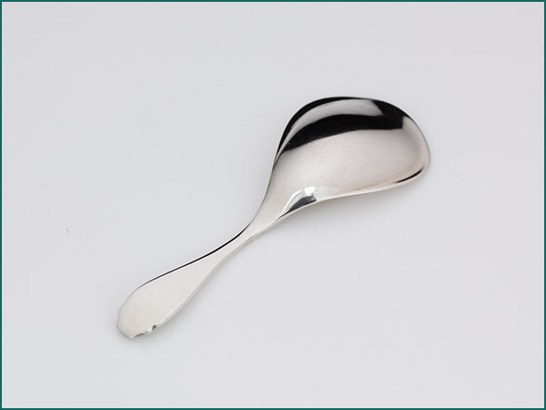 Zilveren suikerschep n.o.v. Harm Ellens 1906-1953-4950