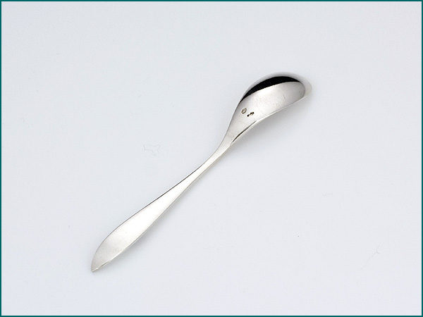 12 zilveren mokkalepeltjes in etui gemaakt tussen 1926-1953-3576