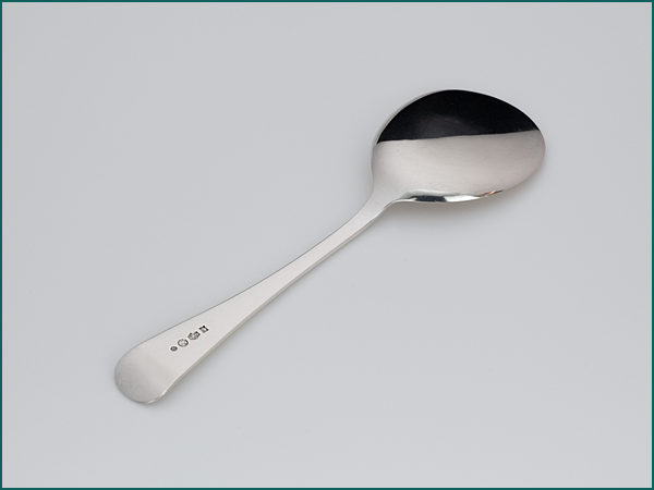 Zilveren dubbelrond petitfourschep uit 1910-7320