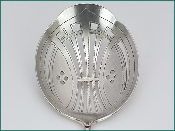 Zilveren puntfilet natfruitschep uit 1924-6641