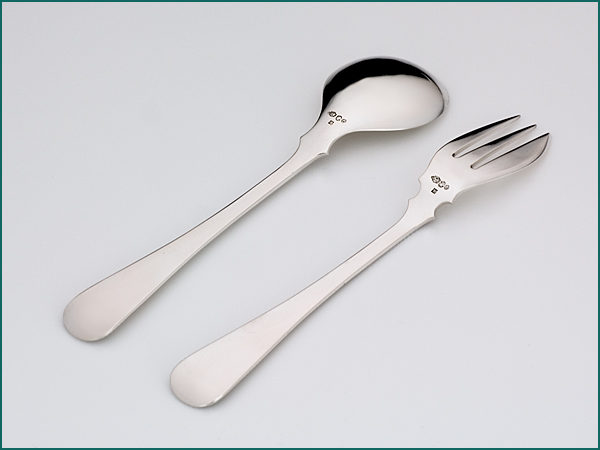 Zilveren gembercouvert met parelrand uit 1919-5803