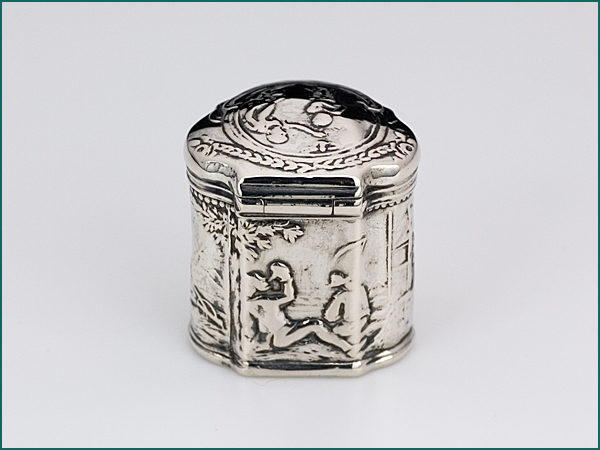 Zilveren loddereindoosje uit 1792 of 1795-4799