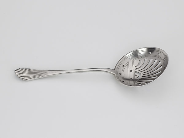 Zilveren natfruit/strooilepel model waaier 1858-1905-10121