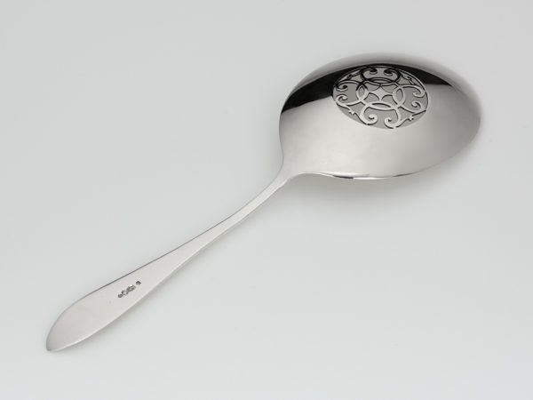 Zilveren puntfilet natfruitlepel uit 1920-11569