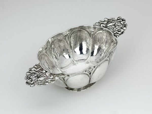 Zilveren brandewijnkom uit 1661 of 1685 (Zwolle)-12596