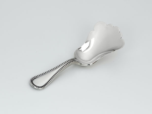 Zilveren theeschep met parelrand (dubbelzijdig) 1858-1905-0