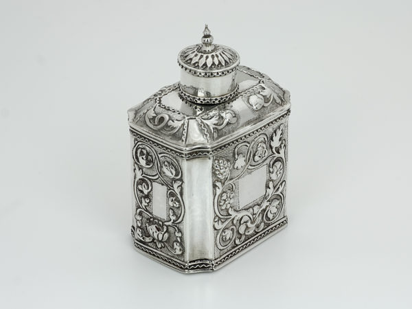 Zilveren theebus uit 1722 (Haarlem)-12895