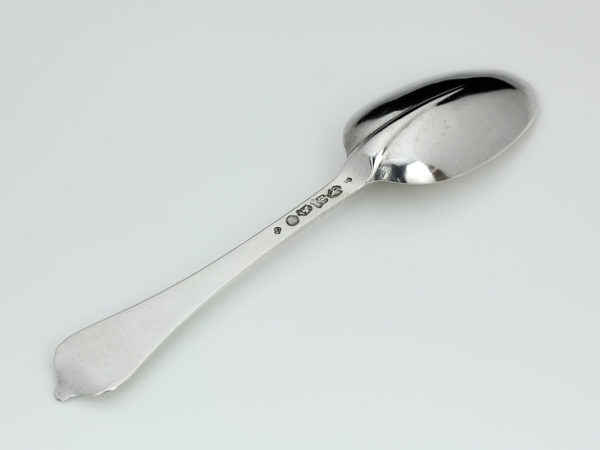 Zilveren dinerlepel uit 1733 (Haarlem)-12980