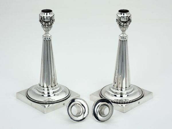 Stel zilveren kandelaars uit 1802-13145