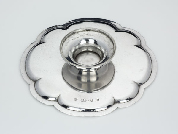 Zilveren blaadje op voet 1722/23 (Nijmegen)-13204