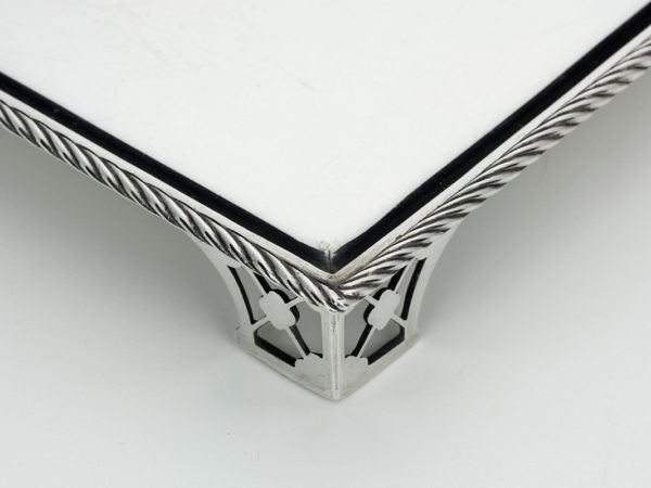 Zilveren cabaret op pootjes uit 1780-13244