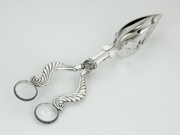 Zilveren sladientang uit 1838-13634