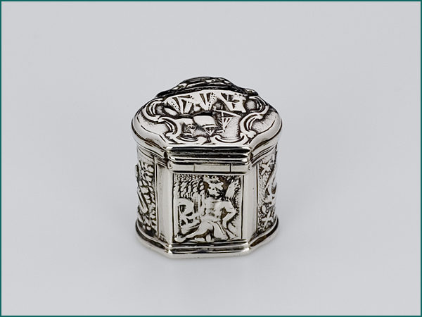 Zilveren loddereindoosje uit 1772-13983
