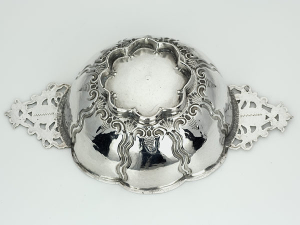 Zilveren brandenwijnkom uit 1655 (Rotterdam)-14314