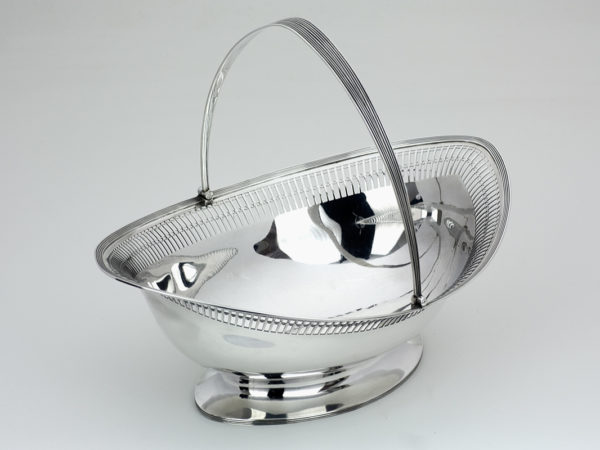 Zilveren hengselschaal uit 1805-14430