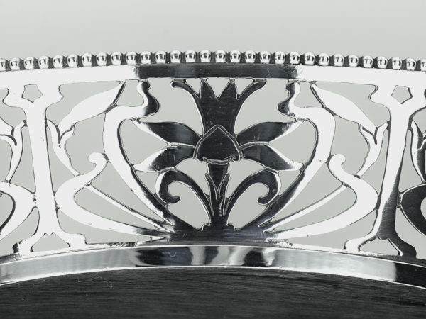 Zilveren opengewerkte mand uit 1903-14418