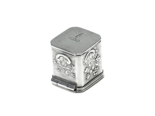 Zilveren loddereindoosje uit 1768-15187