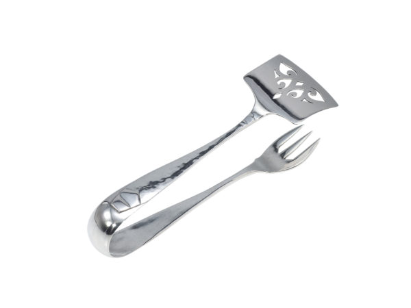 Zilveren sardinetang met gehamerde steel uit 1934