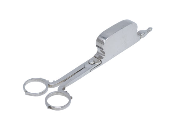 Zilveren kaarsensnuiter uit 1734