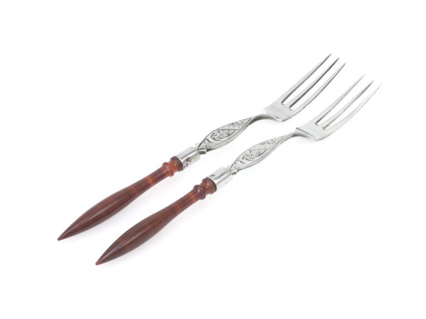 Stel zilveren zuurvorkjen met agaten heft uit 1861