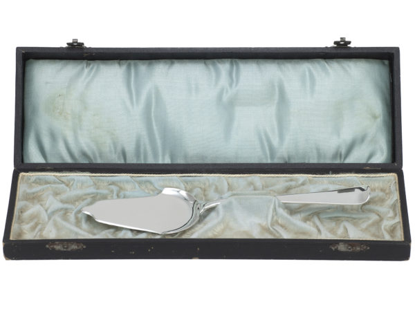 Zilveren taartschep model Hollands glad uit 1915