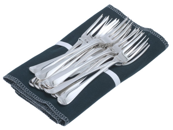 12 zilveren gebaksvorken model Hollands glad met nokje uit 1941