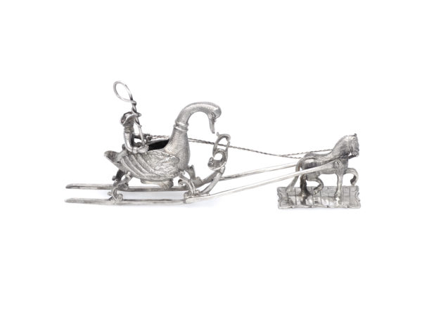 Zilveren miniatuur zwanenslede uit 1786