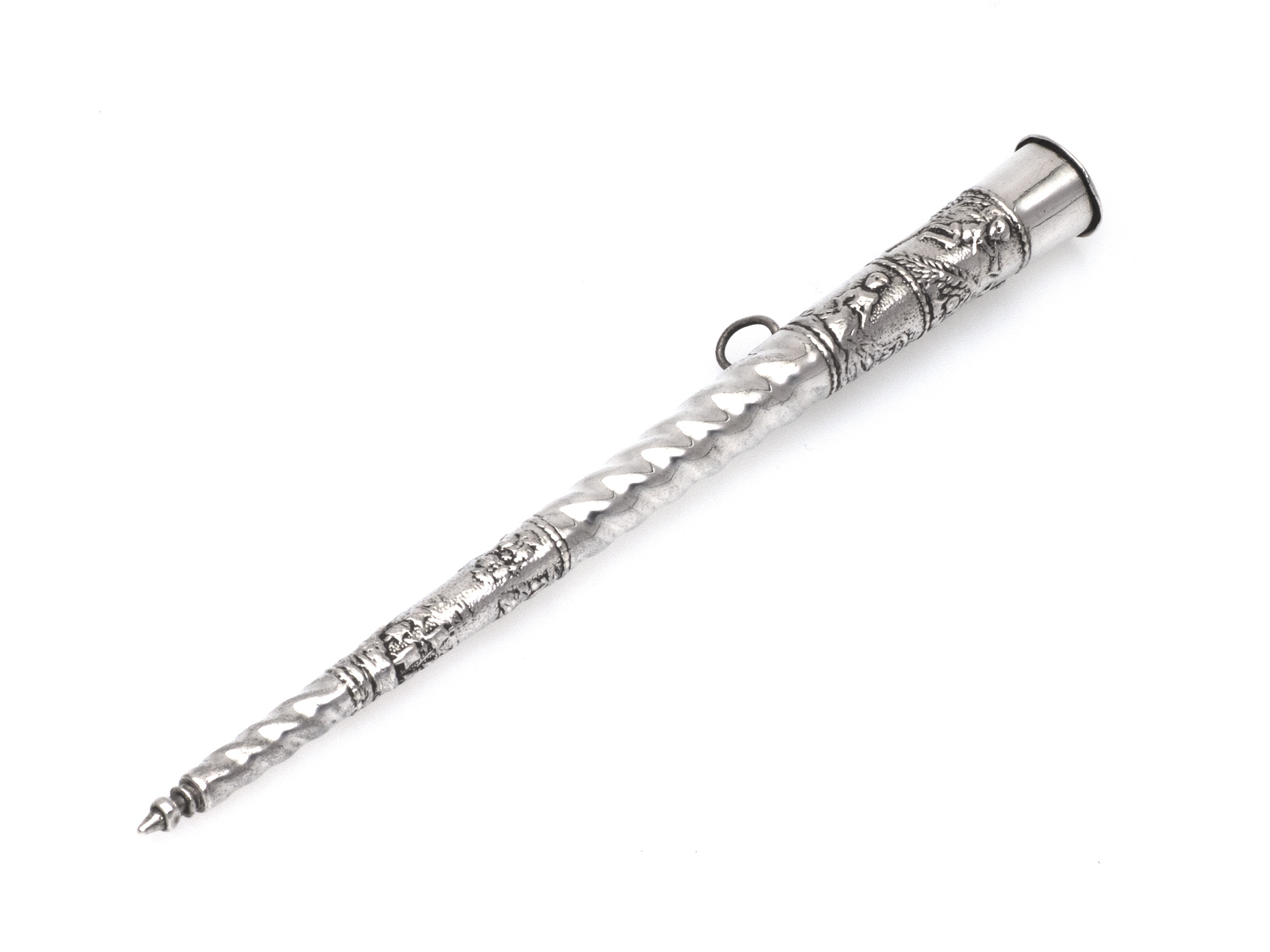 Zilveren breinaaldenschede uit 1753